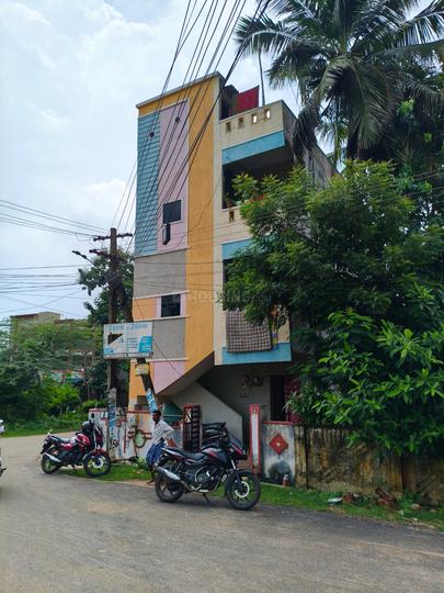 Sujatha Nagar Main Image 1