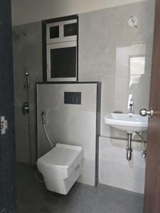 Common Bathroom Image of 3200 Sq.ft 4 BHK Apartment / Flat for sale in Anamika, Juhu Mumbai for Rs. 112500000