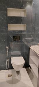 Bathroom Image of 1950 Sq.ft 3 BHK Builder Floor for sale in Palm Floors Sushant Lok 1, Sector 43 Gurgaon for Rs. 25200000