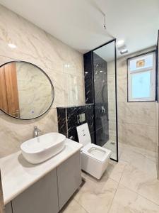 Bathroom Image of 2500 Sq.ft 4 BHK Builder Floor for sale in BPTP Astaire Garden Floors, Sector 70A Gurgaon for Rs. 36000000