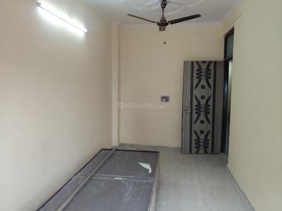 Hall Image of 1000 Sq.ft 3 BHK Builder Floor for rent in Preet Vihar New Delhi for Rs. 19000