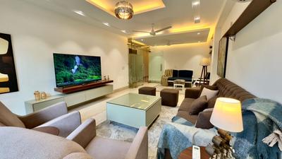 Bedroom Image of 5001 Sq.ft 4 BHK Apartment / Flat for rent in Hauz Khas New Delhi for Rs. 350000