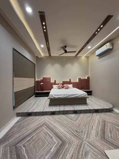 Amrapali Circle, Vaishali Nagar Extension Main Image 1