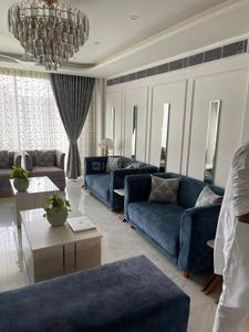 Living Room Image of 4500 Sq.ft 4.5 BHK Apartment / Flat for rent in Swaraj Homes City Cooperative Society, Sector 55 Gurgaon for Rs. 250000