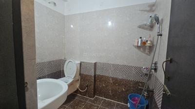 Image of 1370 Sq.ft 3 BHK Apartment / Flat for sale in Manikonda, Hyderabad for Rs. 10300000