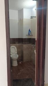 Bathroom Image of 1000 Sq.ft 2 BHK Apartment / Flat for sale in Gomti Nagar Extension Lucknow for Rs. 5000000