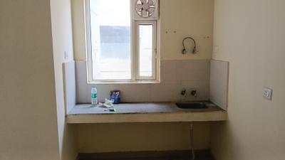 Kitchen Image of 600 Sq.ft 2 BHK Apartment / Flat for sale in Pyramid Elite, Sector 86 Gurgaon for Rs. 6700000