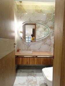 Bathroom Image of 4500 Sq.ft 4 BHK Builder Floor for sale in Unitech Nirvana Country, Sector 50 Gurgaon for Rs. 50000000