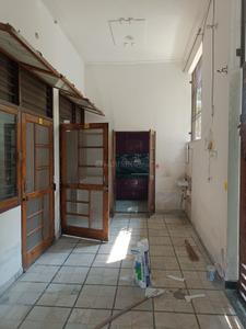 Balcony Image of 850 Sq.ft 1 BHK Builder Floor for rent in Sakuntala Avas Vikash Colony Muzaffarnagar for Rs. 5999