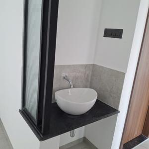 Bathroom Image of 1310 Sq.ft 3 BHK Apartment / Flat for sale in Unique Youtopia Phase I, Kharadi Pune for Rs. 14700000