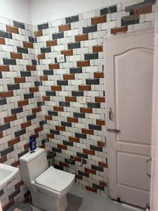 Bathroom Image of 650 Sq.ft 1 RK Independent House for rent in Sector 5 Rohini New Delhi for Rs. 12000