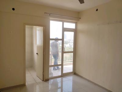 Bedroom Image of 900 Sq.ft 3 BHK Apartment / Flat for rent in Pyramid Altia, Sector 70 Gurgaon for Rs. 28000