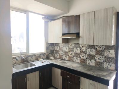 Kitchen Image of 800 Sq.ft 2 BHK Apartment / Flat for sale in Signature Global Andour Heights, Sector 71 Gurgaon for Rs. 8650000