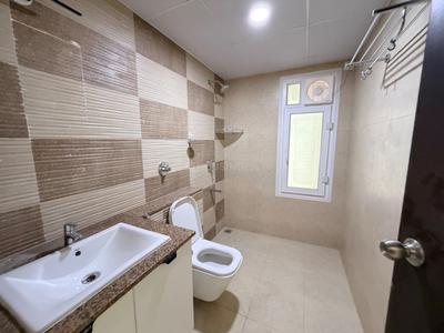 Image of 1680 Sq.ft 3 BHK Apartment / Flat for rent in Vario Homes, Hebbal, Bengaluru for Rs. 65000