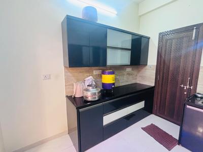 Kitchen Image of 1100 Sq.ft 2 BHK Builder Floor for rent in Nipania Indore for Rs. 19500