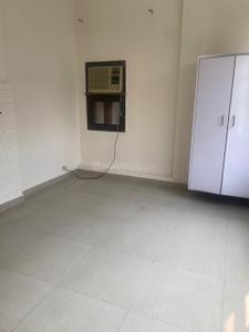 Bedroom Image of 3060 Sq.ft 4 BHK Builder Floor for rent in Shalimar Apartments, Masjid Moth Village New Delhi for Rs. 150000