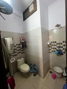 Bathroom Image of 750 Sq.ft 2 BHK Apartment / Flat for sale in Patel Nagar Ghaziabad for Rs. 4300000