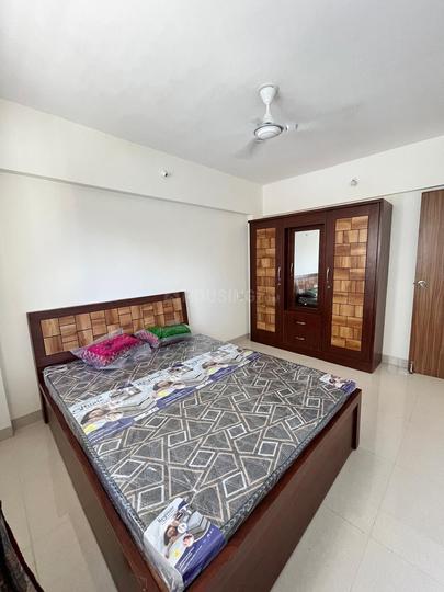 Green Oasis society Bedroom 1