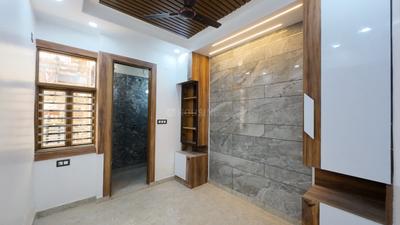 Bedroom Image of 550 Sq.ft 2 BHK Builder Floor for sale in Nangli Sakrawati New Delhi for Rs. 3500000
