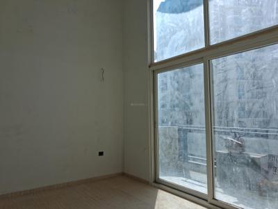 Living Room Image of 2500 Sq.ft 3 BHK Apartment / Flat for sale in Mahagun Mezzaria, Sector 78 Noida for Rs. 42000000