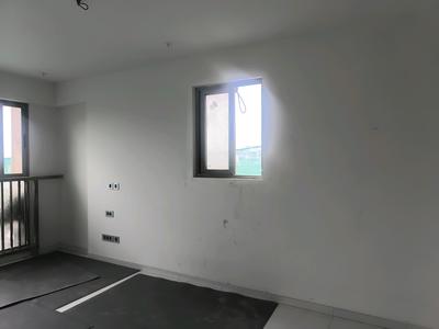 4.5 BHK Flat