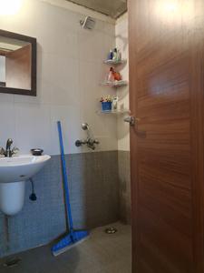 Common Bathroom Image of 1199 Sq.ft 2 BHK Apartment / Flat for sale in Urbtech Xaviers, Sector 168 Noida for Rs. 8100000