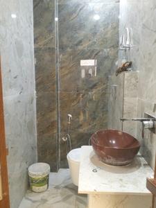 Common Bathroom Image of 1275 Sq.ft 3 BHK Apartment / Flat for sale in Rajendra Nagar Ghaziabad for Rs. 8311000
