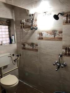 Image of 850 Sq.ft 2 BHK Apartment / Flat for rent in Sea Breeze Apartment, Andheri West, Mumbai for Rs. 70000