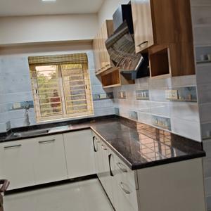 Kitchen Image of 1755 Sq.ft 3 BHK Apartment / Flat for rent in BJB Nagar Bhubaneswar for Rs. 34000