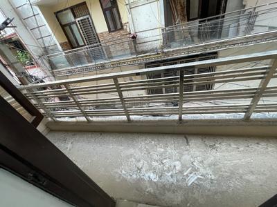 Balcony Image of 675 Sq.ft 2 BHK Apartment / Flat for sale in Chhattarpur New Delhi for Rs. 4500000