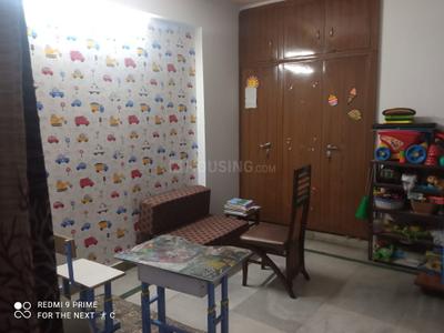 Bedroom Image of 1850 Sq.ft 3 BHK Apartment / Flat for sale in Vasundhara Ghaziabad for Rs. 12500000