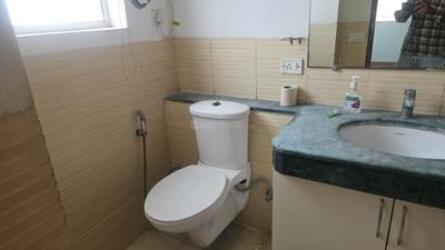 Image of 1572 Sq.ft 3 BHK Apartment / Flat for rent in Sector 134, Noida for Rs. 42000