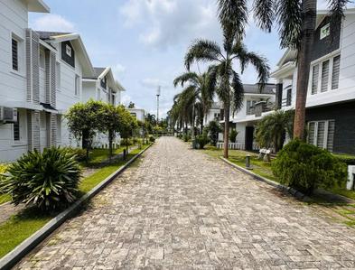 Image of 3030 Sq.ft 4 BHK Villa for sale in Tulsi Blu Rain Water Front, Veliyathunadu, Aluva for Rs. 25000000