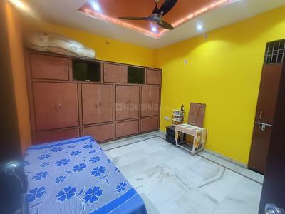 Bedroom Image of 1350 Sq.ft 3 BHK Builder Floor for rent in Maharishi Puram Colony Agra for Rs. 17500