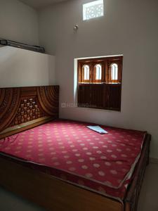 Bedroom Image of 1000 Sq.ft 3 BHK Apartment / Flat for rent in Gosaintola Ranchi for Rs. 16000