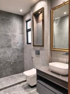 Bedroom Three Image of 1500 Sq.ft 3 BHK Independent House for sale in DLF Phase 2 Gurgaon for Rs. 100000000