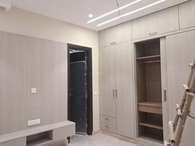 Bedroom Image of 1800 Sq.ft 3 BHK Builder Floor for sale in Paschim Vihar New Delhi for Rs. 39200000