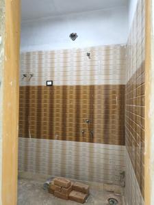 Common Bathroom Image of 750 Sq.ft 2 BHK Builder Floor for sale in DLF Ankur Vihar Ghaziabad for Rs. 2250403