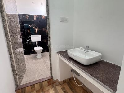 Bathroom Image of 3000 Sq.ft 4 BHK Duplex for sale in Karumandapam Tiruchirappalli for Rs. 19500000