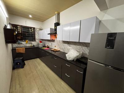 Kitchen Image of 210 Sq.ft 2 BHK Independent House for rent in Sector 22 Chandigarh for Rs. 35000