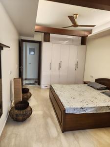 Bedroom Image of 1000 Sq.ft 2 BHK Builder Floor for rent in South Extension II New Delhi for Rs. 100000