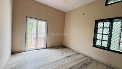Bedroom Image of 1600 Sq.ft 3 BHK Apartment / Flat for rent in Indira Nagar Bengaluru for Rs. 93000