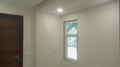 Living Room Image of 500 Sq.ft 2 BHK Builder Floor for sale in Pitampura New Delhi for Rs. 8500000