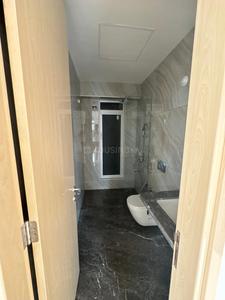 Bathroom Image of 2034 Sq.ft 3 BHK Apartment / Flat for sale in Prestige Jasdan Classic, Jacob Circle Mumbai for Rs. 80000000