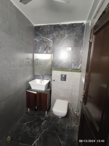 Bathroom Image of 1850 Sq.ft 3 BHK Apartment / Flat for sale in GVT Builders and Developers GVT Green Valley Towers, Dhakoli Zirakpur for Rs. 8800000