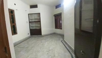 Bedroom Image of 8000 Sq.ft 4 BHK Independent House for rent in Lanka Varanasi for Rs. 35000