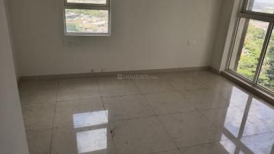 Bedroom Image of 1300 Sq.ft 3 BHK Apartment / Flat for rent in Lodha Amara Tower 49 And 50, Kolshet Thane for Rs. 57000