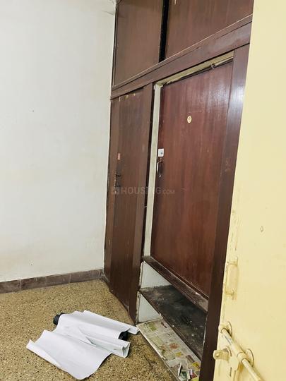 Darode Radha Hari Nandan Bedroom 1