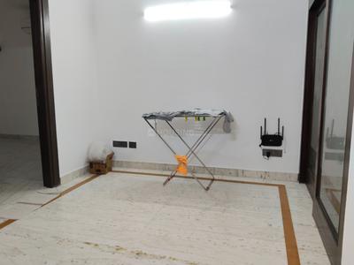 Bedroom Image of 1800 Sq.ft 3 BHK Builder Floor for rent in Gulmohar Park New Delhi for Rs. 125000