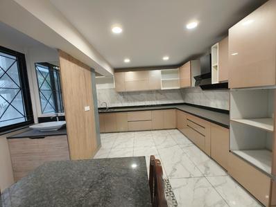 Kitchen Image of 2401 Sq.ft 3 BHK Apartment / Flat for rent in Richmond Town Bengaluru for Rs. 125000